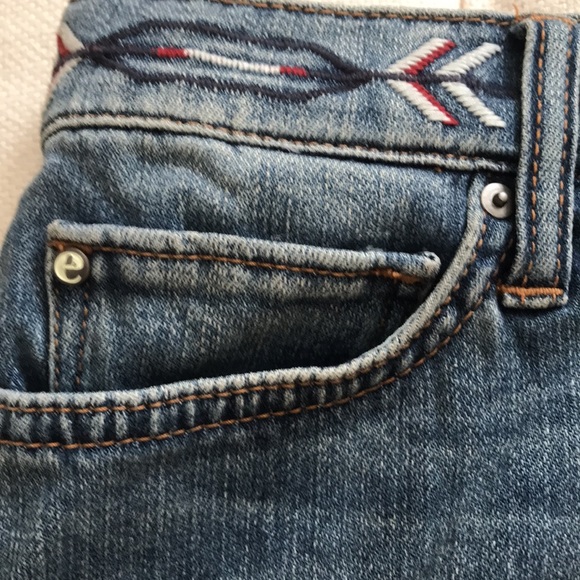 Amazing Mini Else Denim skirt with Embroidered Arrow detail at waist line. EUC! - Picture 6 of 11